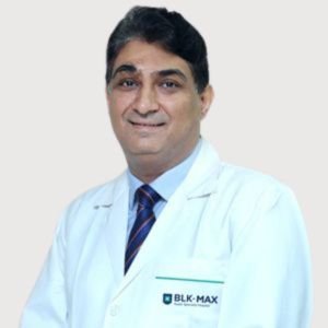 Dr. Puneet Girdhar Best Spine Surgeon in Delhi BLK max H